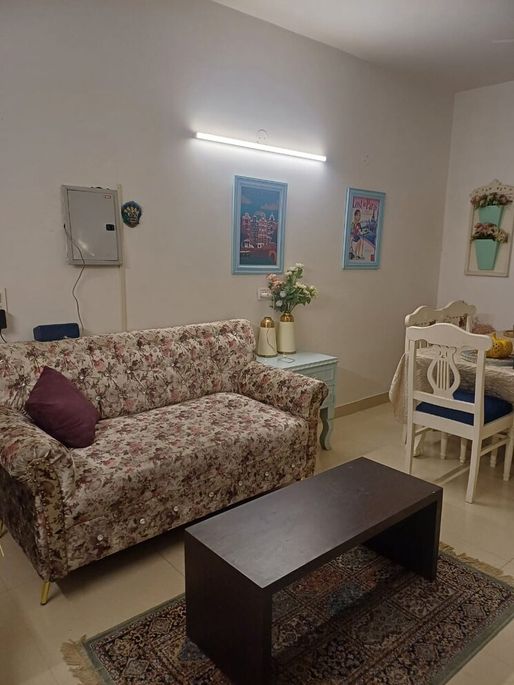 Living Room, nk-sharma-savitry-greens-2 2 Bedroom 1150 Sq.Ft. Apartment In Ghazipur Zirakpur 9646115