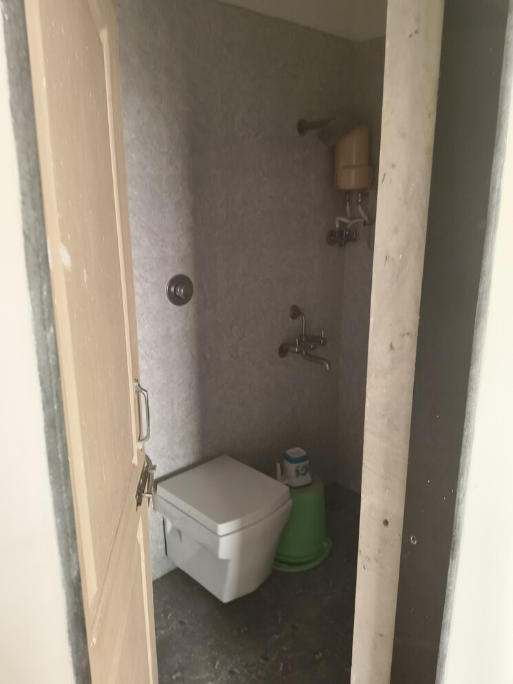 Bathroom, emmanuel-tower 2 Bedroom 950 Sq.Ft. Apartment In Vasai West Palghar 9646125