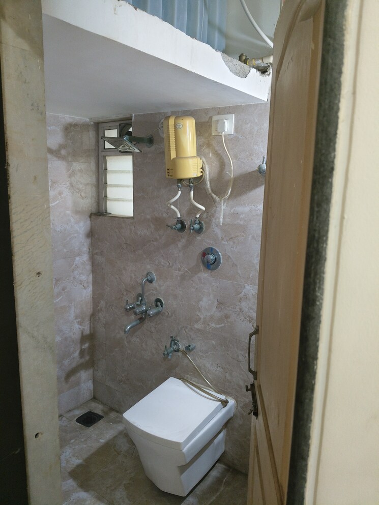 Bathroom, emmanuel-tower 2 Bedroom 950 Sq.Ft. Apartment In Vasai West Palghar 9646125