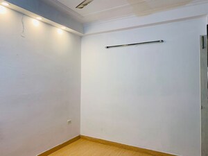 Room in 1 BHK Builder Floor at Saket – for Rent