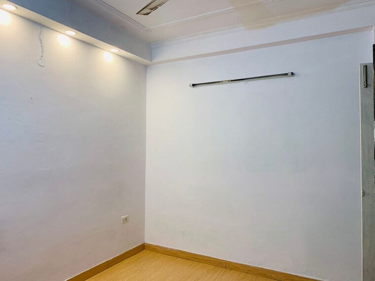 Room, saket 1 Bedroom 500 Sq.Ft. Builder Floor In Saket Delhi 9646150