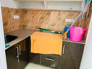 Furnished Amenities in 1 BHK Builder Floor at Saket – for Rent
