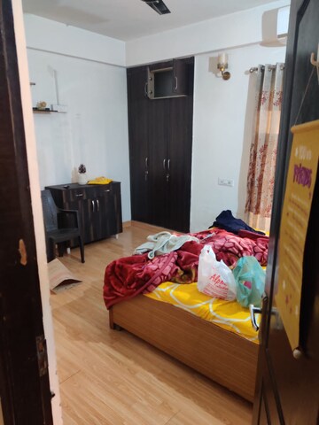 Bedroom in 3 BHK Apartment at Aims Golf Avenue I, Sector 75 – for Rent