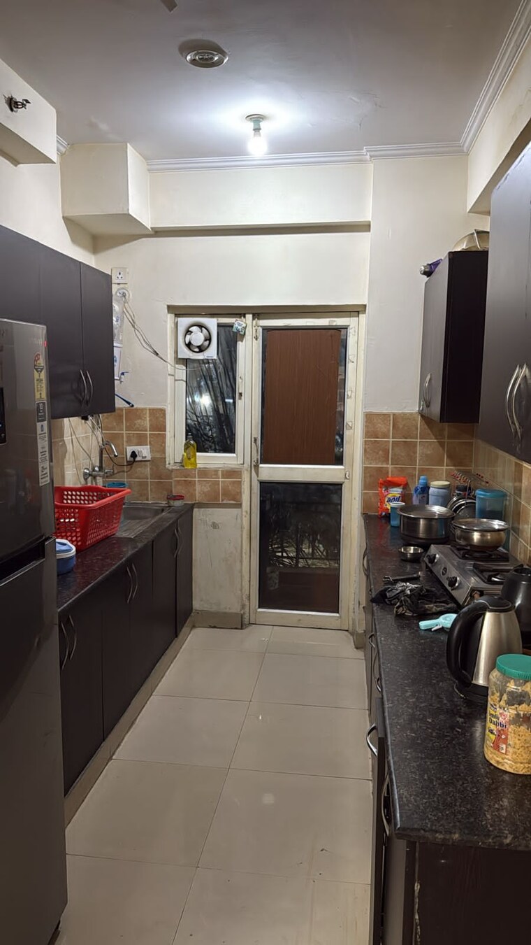 Kitchen, aims-golf-avenue-i 3 Bedroom 1550 Sq.Ft. Apartment In Sector 75 Noida 9646155