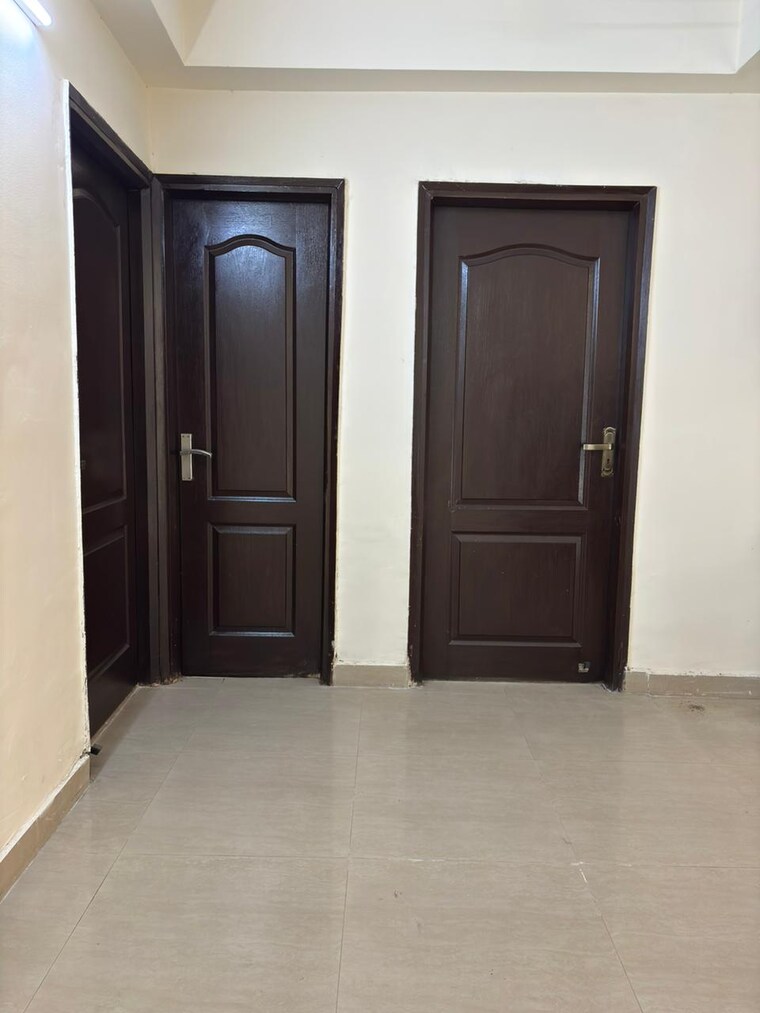 Room, sikka-karmic-greens 2 Bedroom 1000 Sq.Ft. Apartment In Sector 78 Noida 9646161