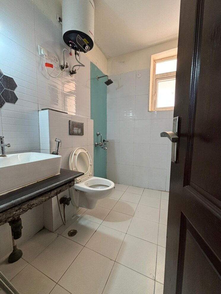 Kitchen, sikka-karmic-greens 2 Bedroom 1000 Sq.Ft. Apartment In Sector 78 Noida 9646161