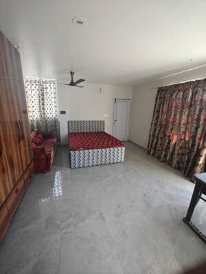 Bedroom in 1 BHK Builder Floor at Chittaranjan Park – for Rent