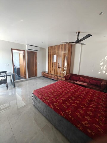 Bedroom in 1 BHK Builder Floor at Chittaranjan Park – for Rent