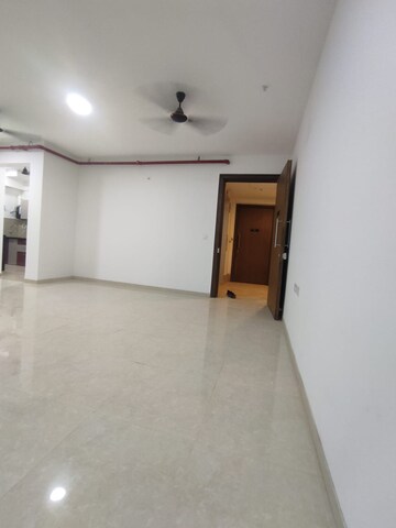 Room in 3 BHK Apartment at Runwal Bliss, Kanjurmarg East – for Rent