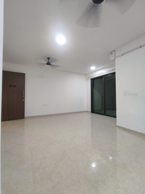 Room in 3 BHK Apartment at Runwal Bliss, Kanjurmarg East – for Rent