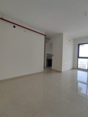 Room in 3 BHK Apartment at Runwal Bliss, Kanjurmarg East – for Rent