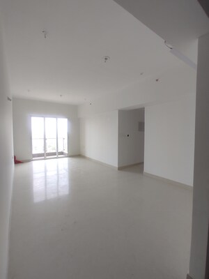 Room in 3 BHK Apartment at Runwal Forest Orchid, Kanjurmarg West – for Rent