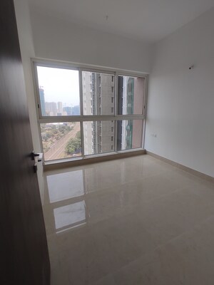 Room in 3 BHK Apartment at Runwal Forest Orchid, Kanjurmarg West – for Rent