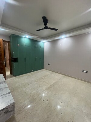 2 BHK Builder Floor For Rent in Sector 45