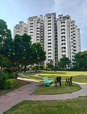3.5 BHK Apartment – Exterior View View at The Retreat Gurgaon, Sector 41 - for Rent