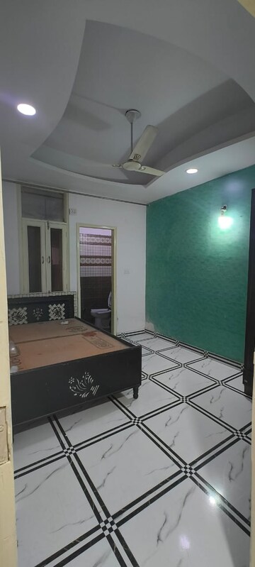 Master Bedroom in 2 BHK Builder Floor at RWA Apartments Sector 45, Sector 45 – for Rent