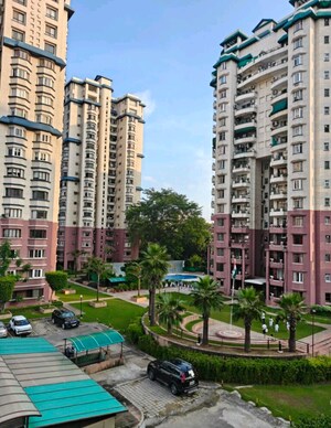 2.5 BHK Apartment – Exterior View View at Sector 41 - for Rent