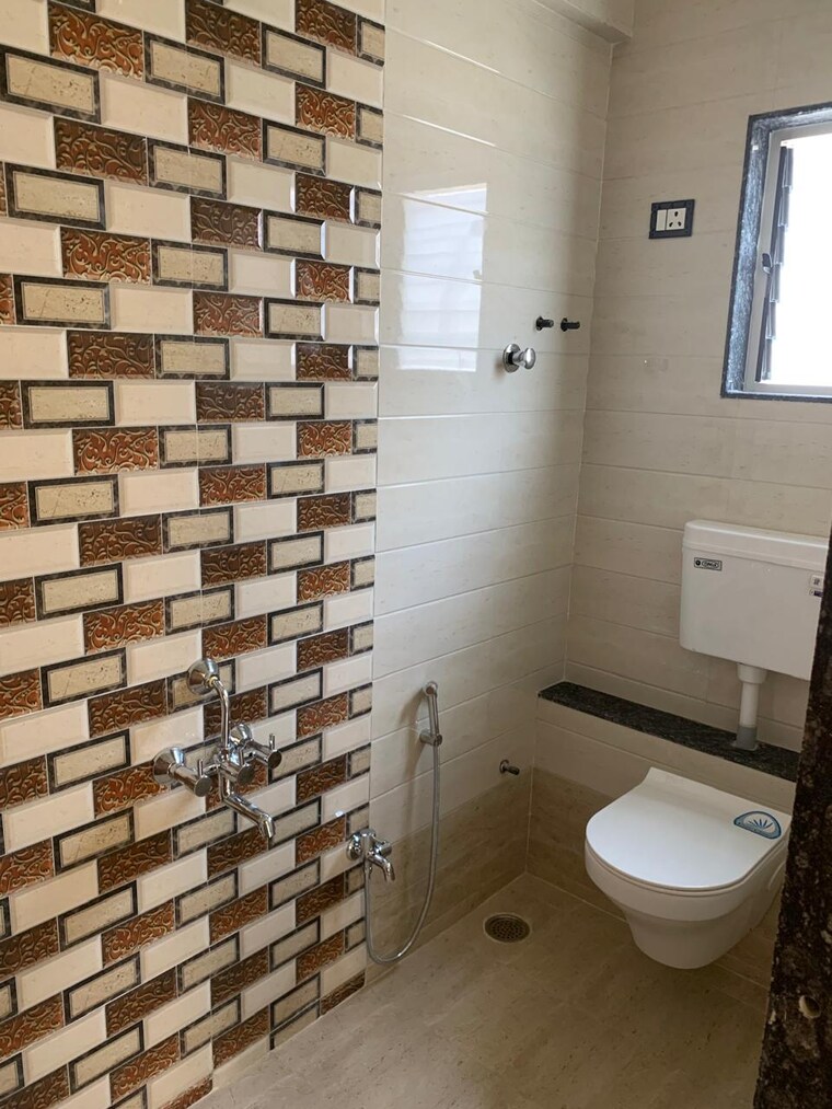 Bathroom, adgaon 5 Bedroom 107 Sq.Mt. Independent House In Adgaon Nashik 9646224