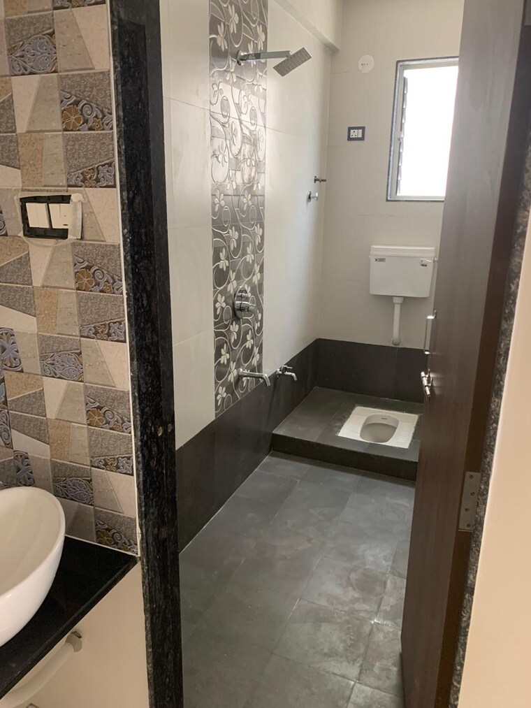 Bathroom, adgaon 5 Bedroom 107 Sq.Mt. Independent House In Adgaon Nashik 9646224