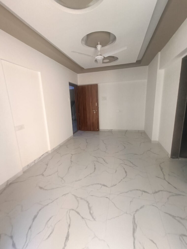 Room, madhuban-township 1.5 Bedroom 750 Sq.Ft. Apartment In Vasai East Palghar 9646235