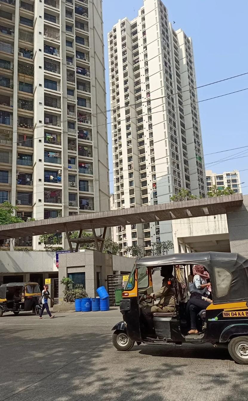 3 BHK + Pooja Room Apartment For Rent in Runwal Pearl