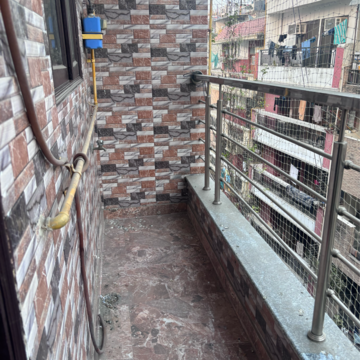Balcony in 1 BHK Builder Floor at Jor Bagh – for Rent