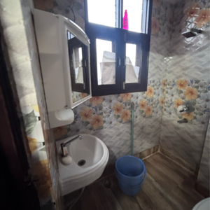 Bathroom in 1 BHK Builder Floor at Jor Bagh – for Rent