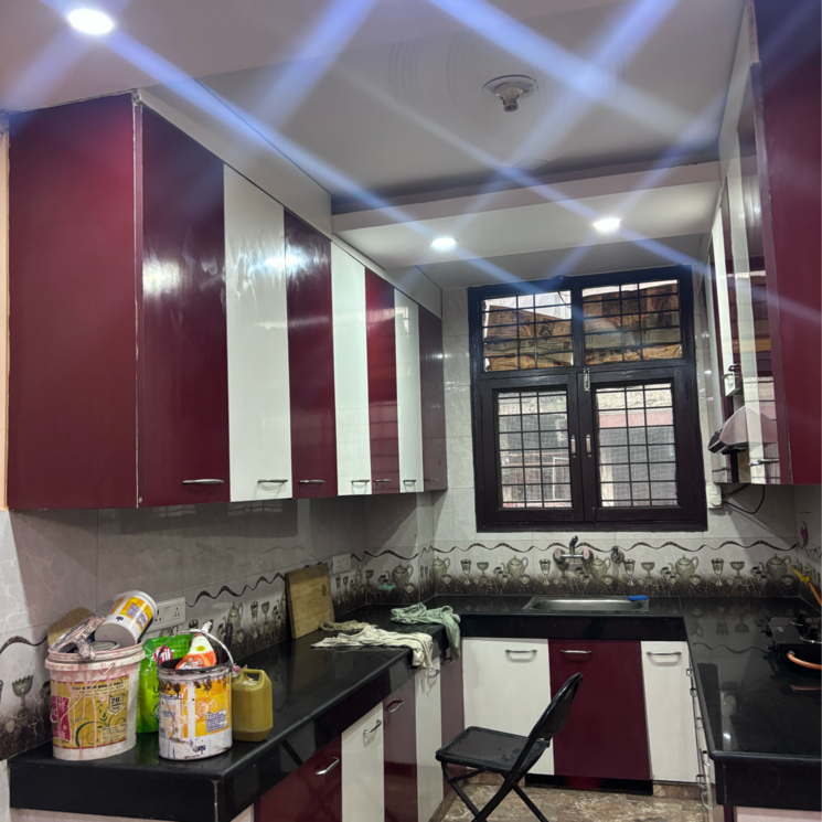 Kitchen, jor bagh 1 Bedroom 325 Sq.Yd. Builder Floor In Jor Bagh Delhi 9646240