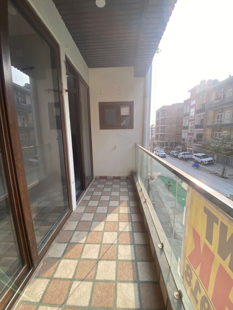 Balcony, aman vihar 2 Bedroom 1200 Sq.Ft. Builder Floor In Aman Vihar Dehradun 9646238