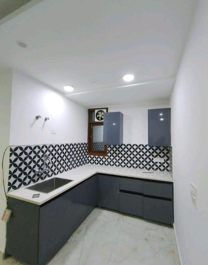 1 BHK Builder Floor For Rent in Saket