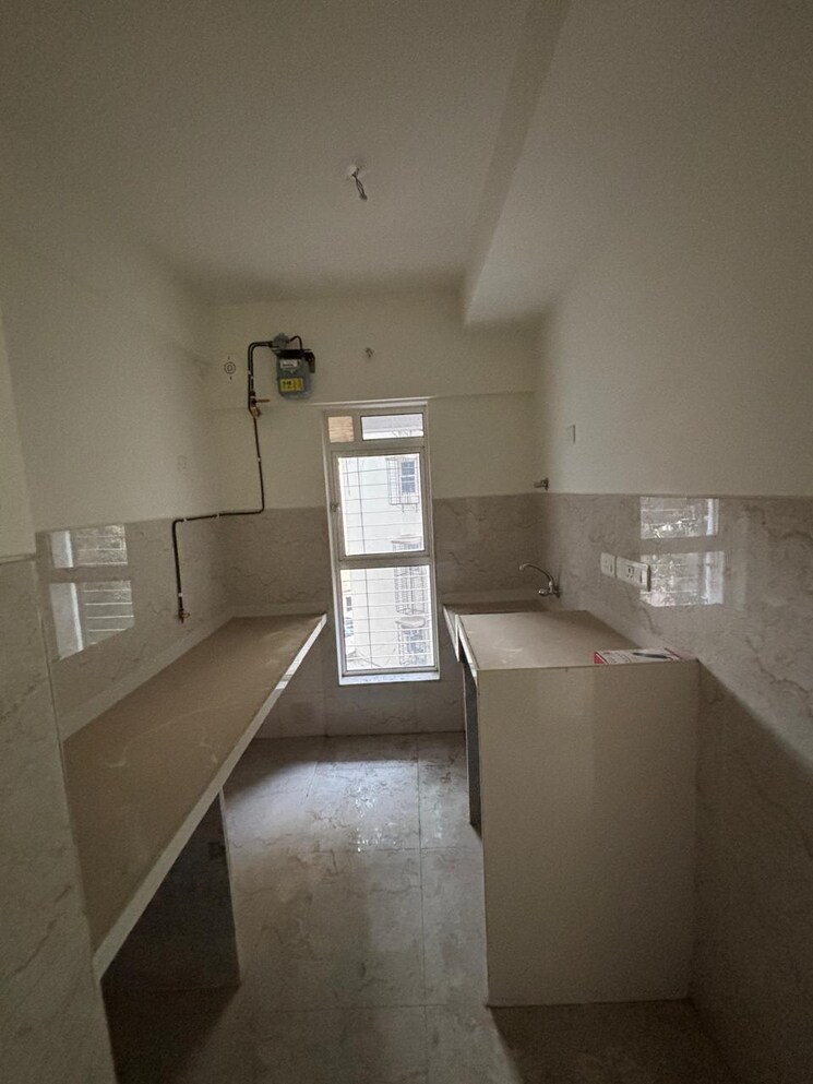 Kitchen, om-palace-pali-hill 2 Bedroom 800 Sq.Ft. Apartment In Pali Hill Mumbai 9646270