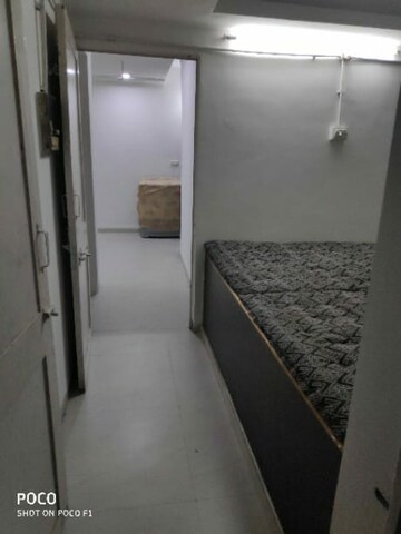 Room in 2 BHK Apartment at Paldi – for Rent