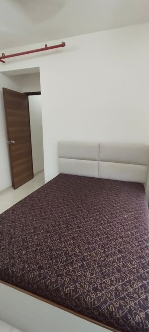 1 BHK Apartment For Rent in Silver Palace Pali Hill, Pali Hill