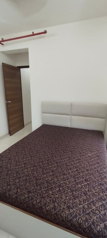 1 BHK Apartment For Rent in Silver Palace Pali Hill, Pali Hill