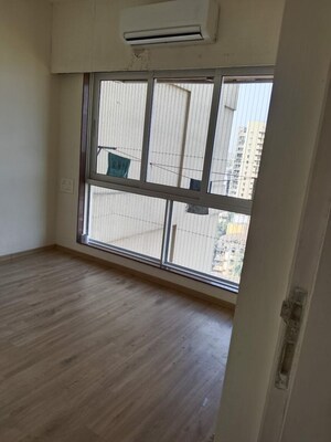 Room in 2 BHK Apartment at MK Gabino, Andheri West – for Rent