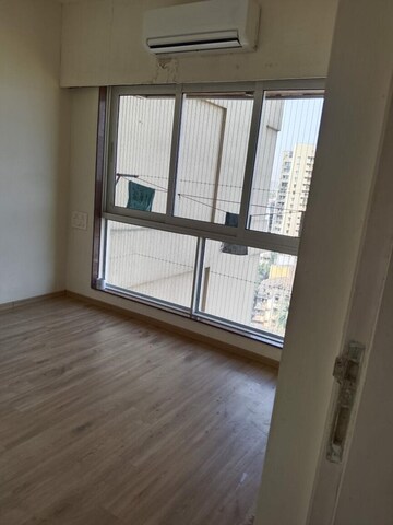 Room in 2 BHK Apartment at MK Gabino, Andheri West – for Rent