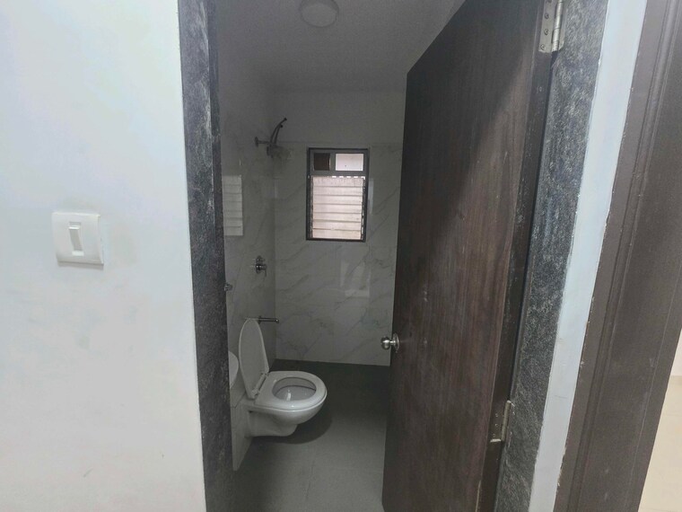 Bathroom, ankur-chs-andheri-west 3 Bedroom 800 Sq.Ft. Apartment In Andheri West Mumbai 9646277