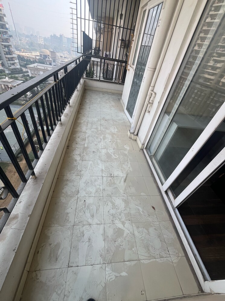 Balcony, ace-city 2 Bedroom 1150 Sq.Ft. Apartment In Aimnabad Greater Noida 9646285