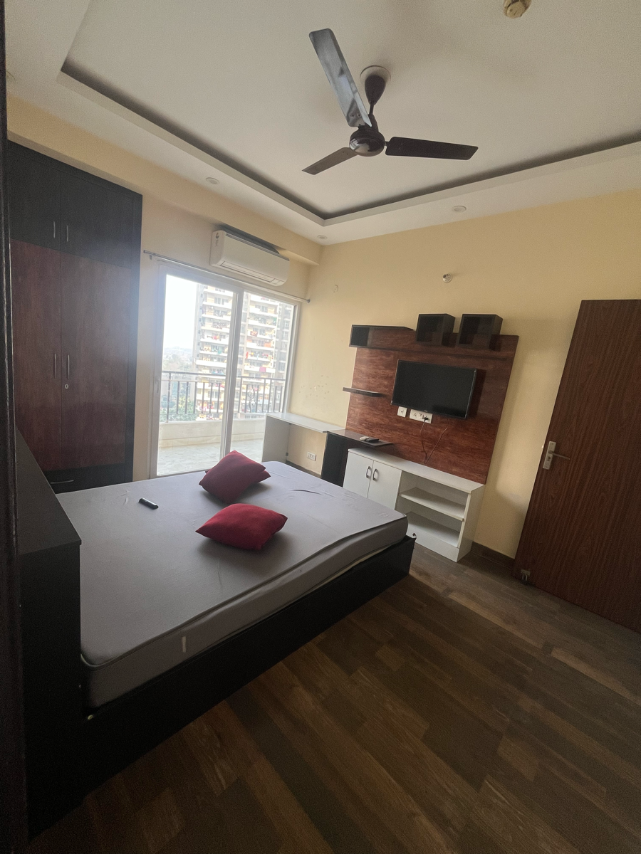 2 BHK Apartment For Rent in Ace City
