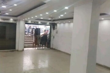  Office Space For Rent in Hazratganj