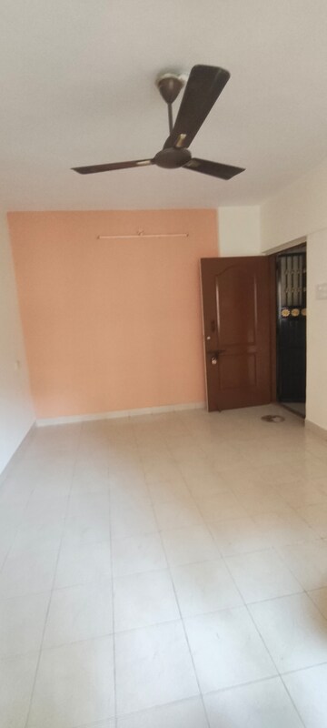 2 BHK Apartment For Sale in Vijay Park, Kasarvadavali
