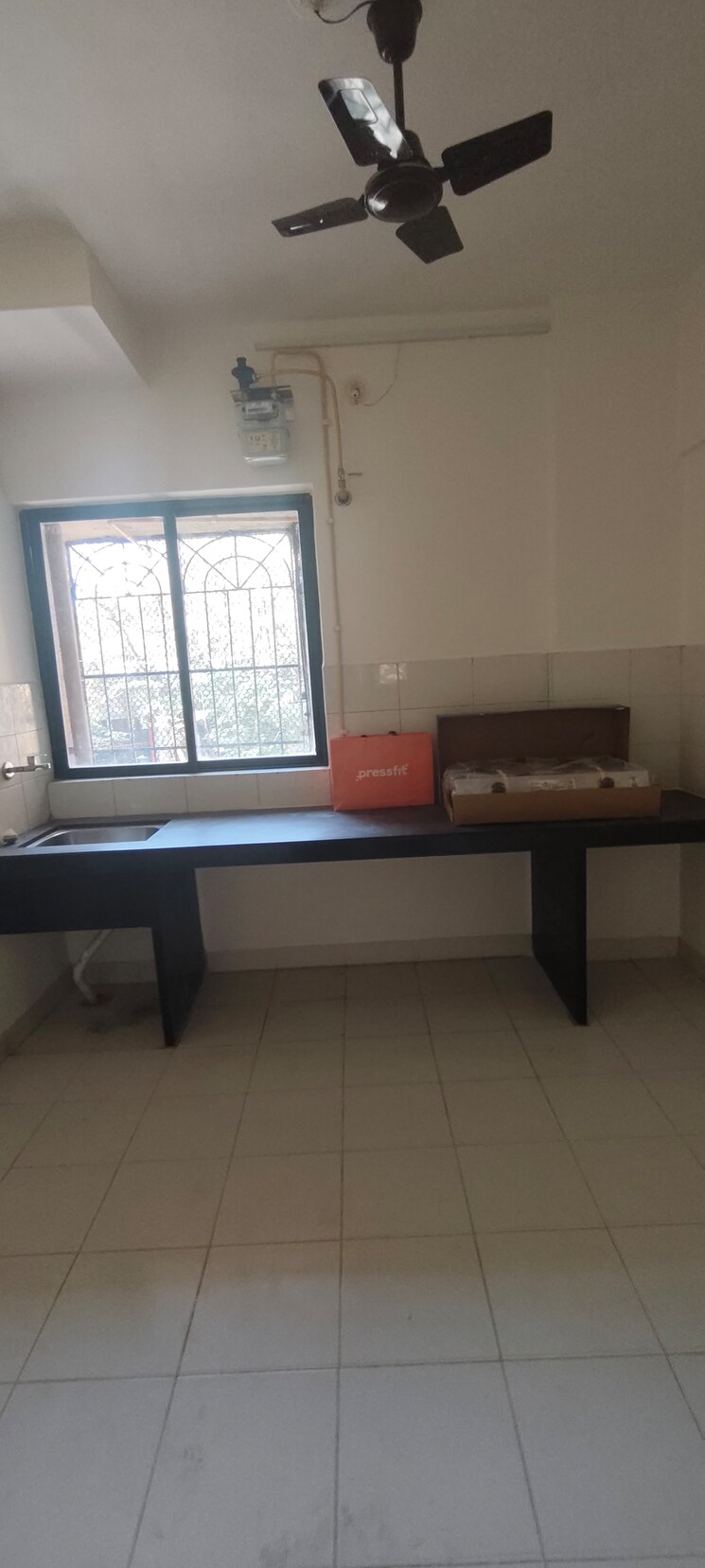 Kitchen, vijay-park 2 Bedroom 660 Sq.Ft. Apartment In Kasarvadavali Thane 9646296