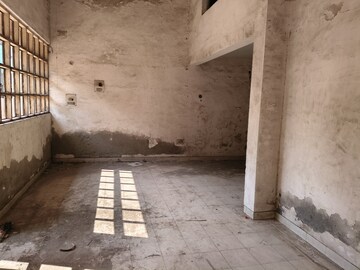 Building Lobby in  Showroom at Sector 16 Vashi – for Rent