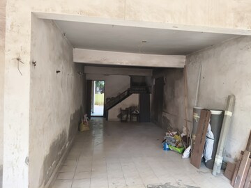 Parking in  Showroom at Sector 16 Vashi – for Rent