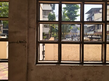 Room in  Showroom at Sector 16 Vashi – for Rent