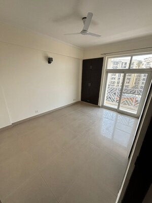 Room in 4 BHK Apartment at Antriksh Nature, Sector 52 – for Sale