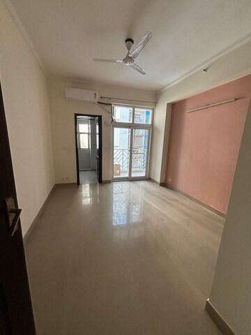 Room in 4 BHK Apartment at Antriksh Nature, Sector 52 – for Sale