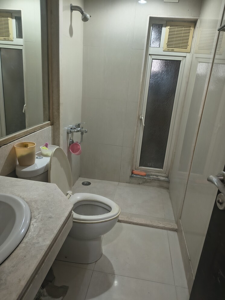 Bathroom, chembur 3 Bedroom 950 Sq.Ft. Apartment In Chembur Mumbai 9646326