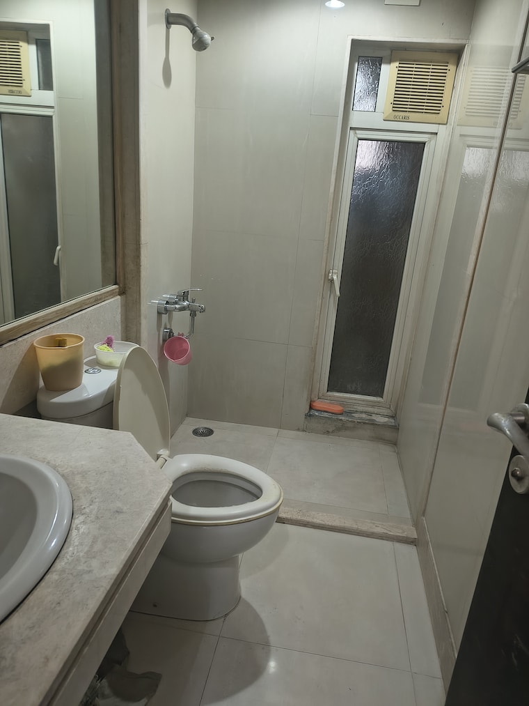 Bathroom, chembur 3 Bedroom 950 Sq.Ft. Apartment In Chembur Mumbai 9646326