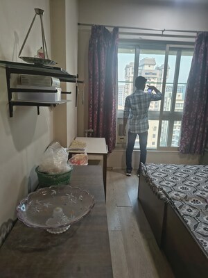 Living Room in 3 BHK Apartment at Chembur – for Rent